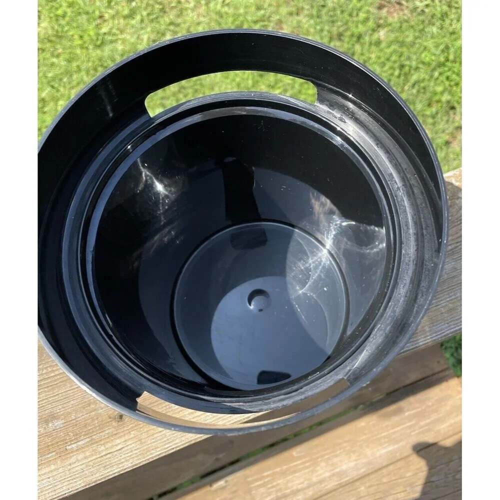 Vintage 1981 Ice Bucket 